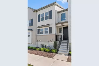 4552 W Parkes Peak Ln, Herriman, UT 84096 - Photo 3