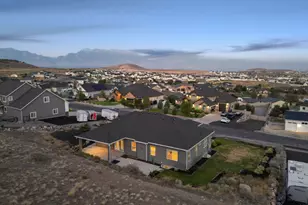 2891 E Sunset Dr, Eagle Mountain, UT 84005 - Photo 49