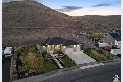 2891 E Sunset Dr, Eagle Mountain, UT 84005 - Photo 5