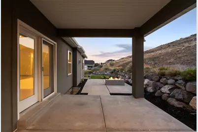 2891 E Sunset Dr, Eagle Mountain, UT 84005 - Photo 45
