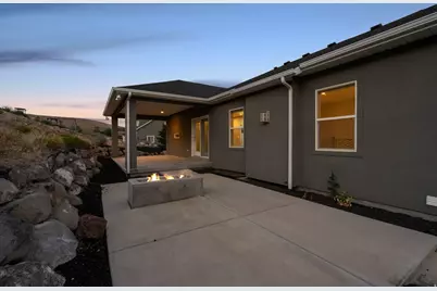 2891 E Sunset Dr, Eagle Mountain, UT 84005 - Photo 43