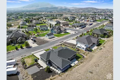 2891 E Sunset Dr, Eagle Mountain, UT 84005 - Photo 53