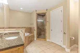 2093 E 9510 S, Sandy, UT 84092 - Photo 27