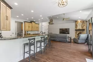 2093 E 9510 S, Sandy, UT 84092 - Photo 23