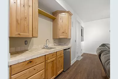 2093 E 9510 S, Sandy, UT 84092 - Photo 25