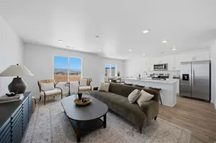 2163 S Woverine Way, Washington, UT 84780 - Photo 7