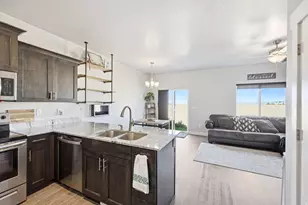 824 N Gleneagles Ct, Tooele, UT 84074 - Photo 21