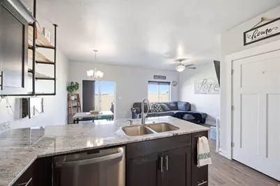 824 N Gleneagles Ct, Tooele, UT 84074 - Photo 19
