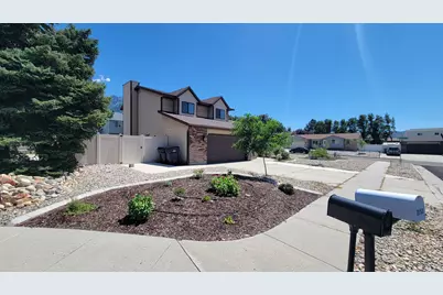 11153 S Silver Queen Cir, Sandy, UT 84094 - Photo 3