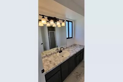 11153 S Silver Queen Cir, Sandy, UT 84094 - Photo 15