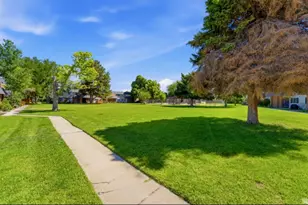 4527 S 1175 W, Taylorsville, UT 84123 - Photo 13