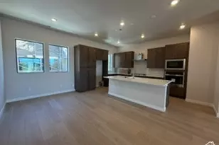 4978 S Cajon Ln, Holladay, UT 84117 - Photo 11