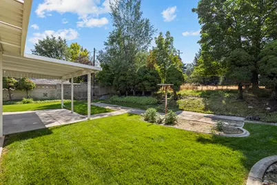 3139 S Crestview Cir W, Bountiful, UT 84010 - Photo 29