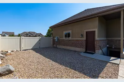 1685 W Prairie Hill Dr, Bluffdale, UT 84065 - Photo 51
