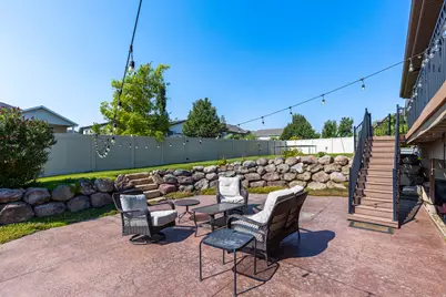 1685 W Prairie Hill Dr, Bluffdale, UT 84065 - Photo 45