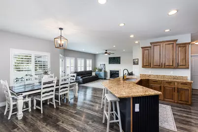 1685 W Prairie Hill Dr, Bluffdale, UT 84065 - Photo 25