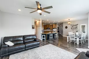1685 W Prairie Hill Dr, Bluffdale, UT 84065 - Photo 13