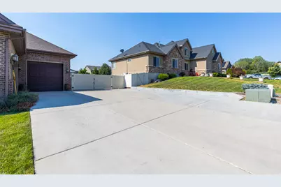 1685 W Prairie Hill Dr, Bluffdale, UT 84065 - Photo 5