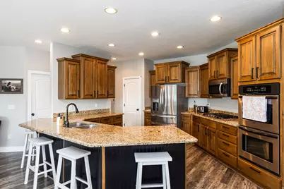 1685 W Prairie Hill Dr, Bluffdale, UT 84065 - Photo 23
