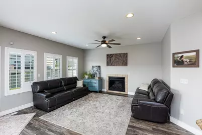1685 W Prairie Hill Dr, Bluffdale, UT 84065 - Photo 19