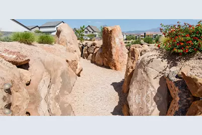 3327 E Defiance House Dr #4201, Washington, UT 84780 - Photo 63