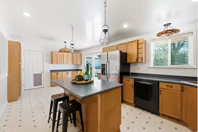 4824 S 3640 W, Taylorsville, UT 84129 - Photo 7