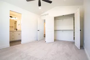 563 W 1775 N, Harrisville, UT 84404 - Photo 5