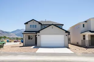 563 W 1775 N, Harrisville, UT 84404 - Photo 1