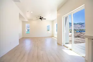 563 W 1775 N, Harrisville, UT 84404 - Photo 3