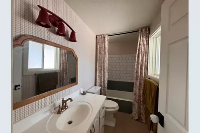 1360 E 22nd St, Ogden, UT 84401 - Photo 33