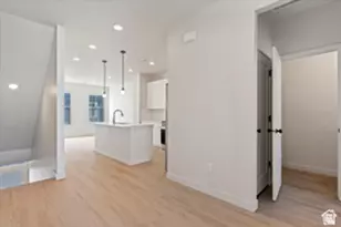 812 W Ivywell Ln, North Salt Lake, UT 84054 - Photo 11