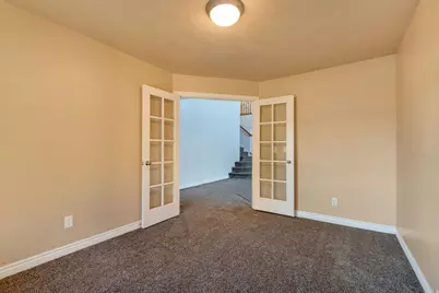 971 S Kays Dr, Kaysville, UT 84037 - Photo 7