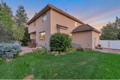 971 S Kays Dr, Kaysville, UT 84037 - Photo 57