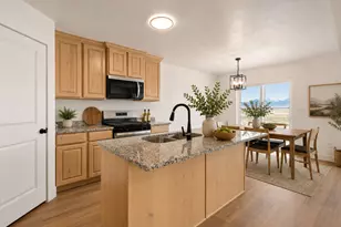 1061 W Alpine Ln, Grantsville, UT 84029 - Photo 5