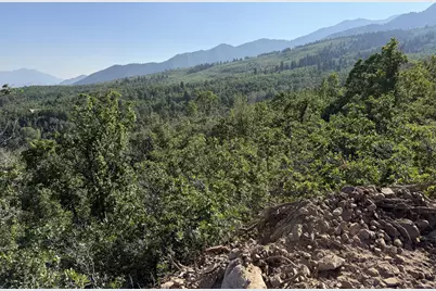 57 N E Oakwood Dr #57, Springville, UT 84663 - Photo 9