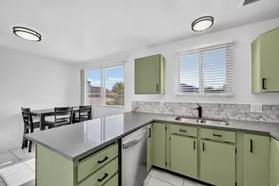 6535 S 5180 W, West Jordan, UT 84084 - Photo 9