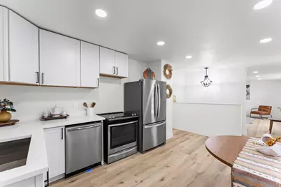 4473 W Manhatten Dr S, Salt Lake City, UT 84120 - Photo 9