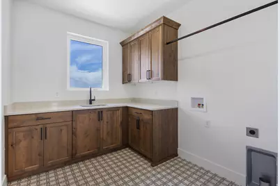 692 E Mountain Rd. N, North Ogden, UT 84414 - Photo 25