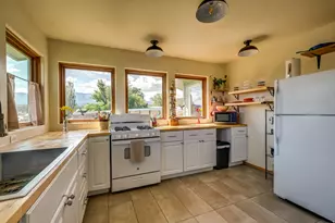 265 W Abajo Dr, Monticello, UT 84535 - Photo 23