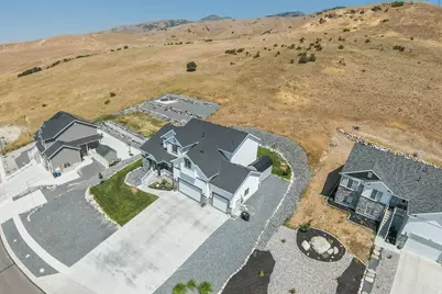 672 N 890 E, Hyde Park, UT 84318 - Photo 31