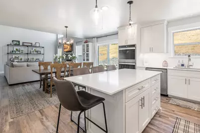 672 N 890 E, Hyde Park, UT 84318 - Photo 15