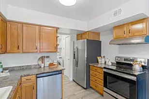 1919 W Homestead Farms Ln S, West Valley, UT 84119 - Photo 3