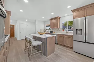 1775 E Rosecrest Dr, Salt Lake City, UT 84108 - Photo 3