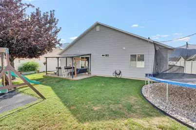 323 N Century Dr, Ogden, UT 84404 - Photo 23