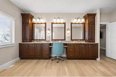6828 W Vista Springs Dr, Herriman, UT 84096 - Photo 15