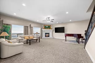 6828 W Vista Springs Dr, Herriman, UT 84096 - Photo 25