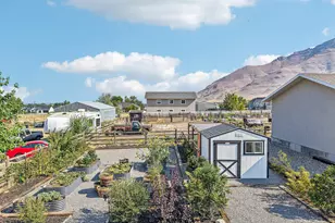 7901 N Cobblerock Rd E, Lake Point, UT 84074 - Photo 67