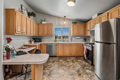 2721 E Riverside Dr #24, Saint George, UT 84790 - Photo 13