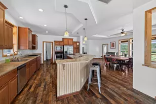 1 Tobe Day Rd, La Sal, UT 84530 - Photo 3