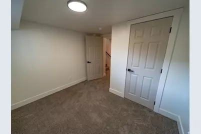 328 S Carbon Ave, Price, UT 84501 - Photo 37